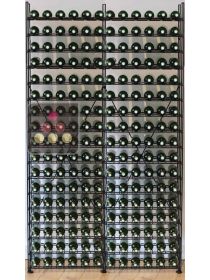 Rangements modulaires métalliques pour 204 bouteilles ARCHITECTURE INTERIEURE DU VIN