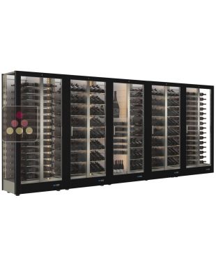 Combiné de 5 vitrines à vin professionnelles multi-usages - 3 cotés vitrés - Bouteilles horizontales/inclinées/mixte - Habillage magnétique interchangeable CALICE DESIGN