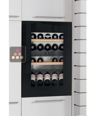 Cave à vin multi-usages de conservation et de service des vins encastrable LIEBHERR