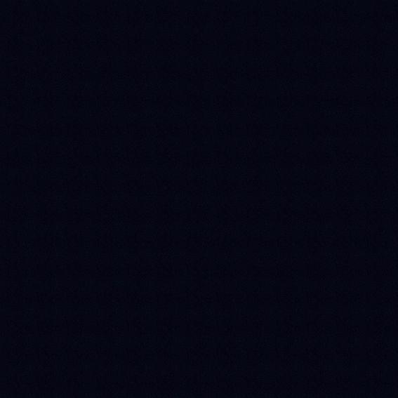 Le revêtement du sol est réalisé en mélaminé hydrofuge noir